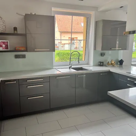 R&h Ubytovani U Ceskeho Krumlova - Milenecky Azyl - Penzion - Apartman Semesterbostad *