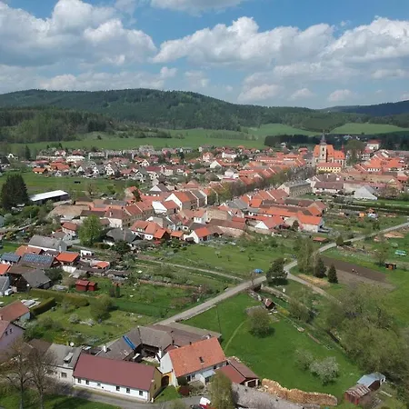 R&h Ubytovani U Ceskeho Krumlova - Milenecky Azyl - Penzion - Apartman Semesterbostad *