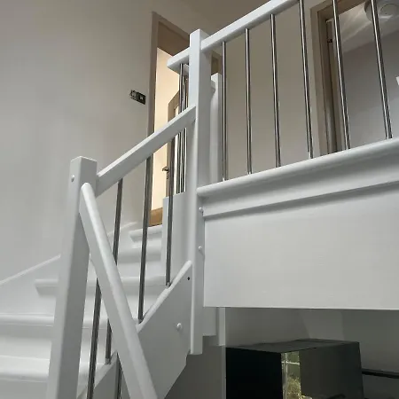 R&h Ubytovani U Ceskeho Krumlova - Milenecky Azyl - Penzion - Apartman *
