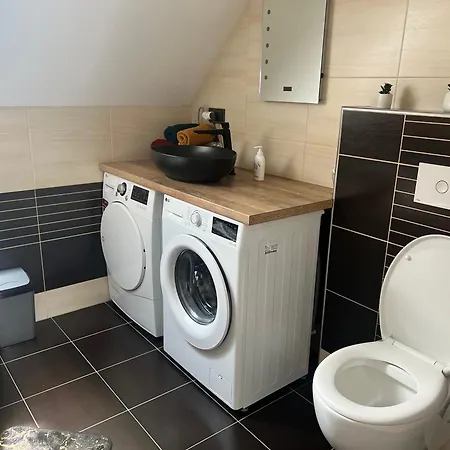 Semesterbostad R&h Ubytovani U Ceskeho Krumlova - Milenecky Azyl - Penzion - Apartman *